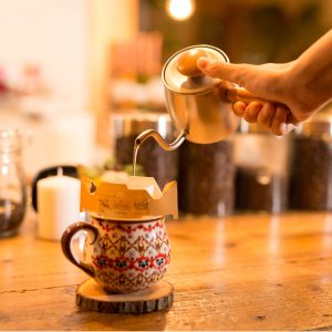 MIYACO COFFEE PAPER FILTER Single Drip Kettle Coffee Pot with Natural Wood Handle